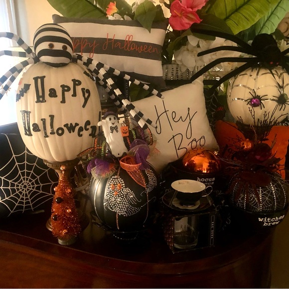 NIB Rae Dunn “Basic Witch” Clear Glass Mug - Picture 3 of 6